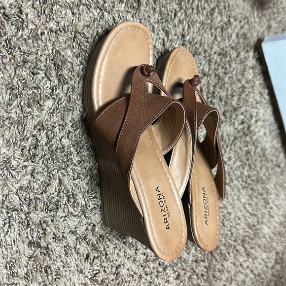 Wedges - Picture 2 of 3